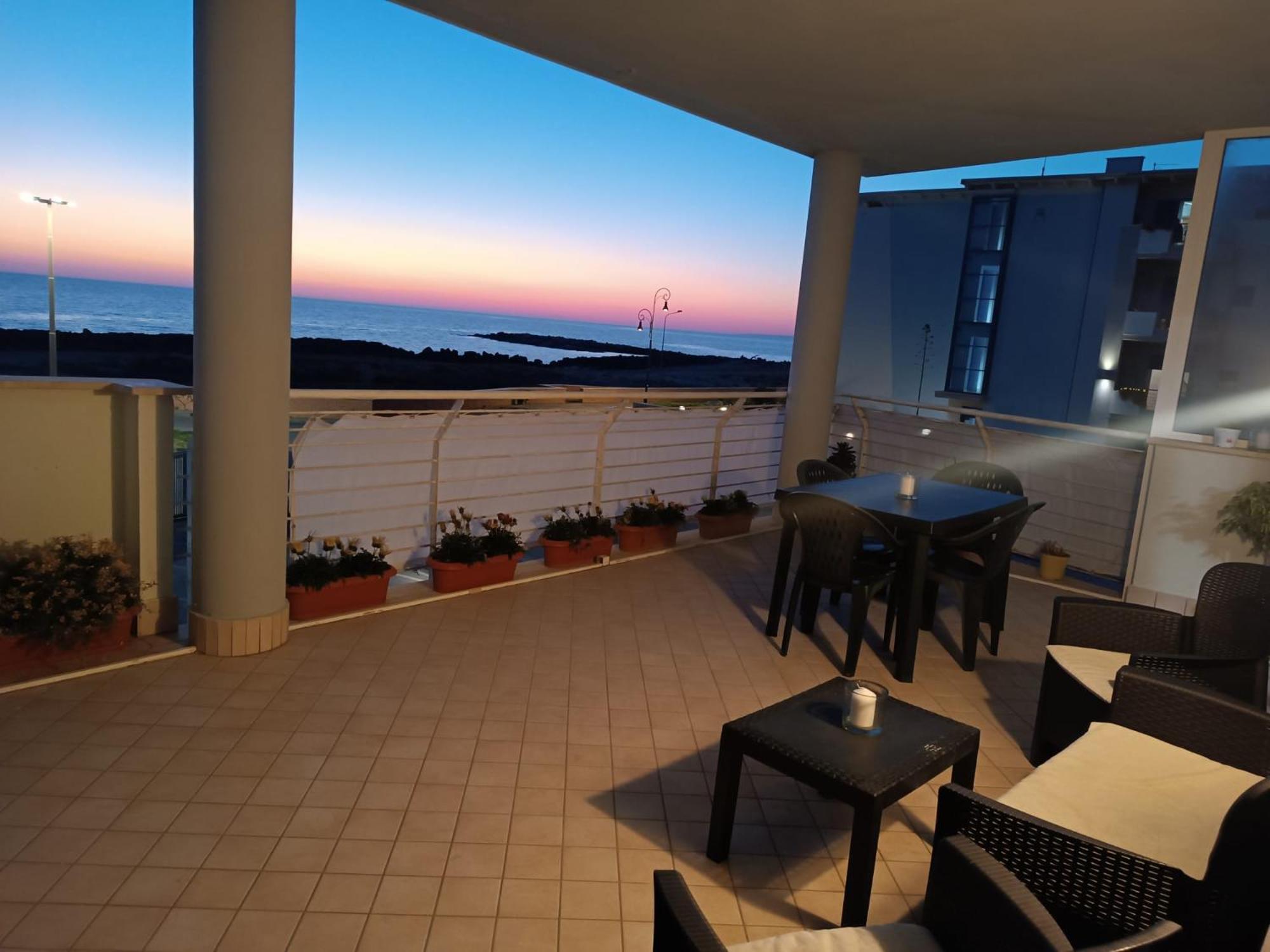 Armareaoverseassuites 1 Fiumicino Dış mekan fotoğraf