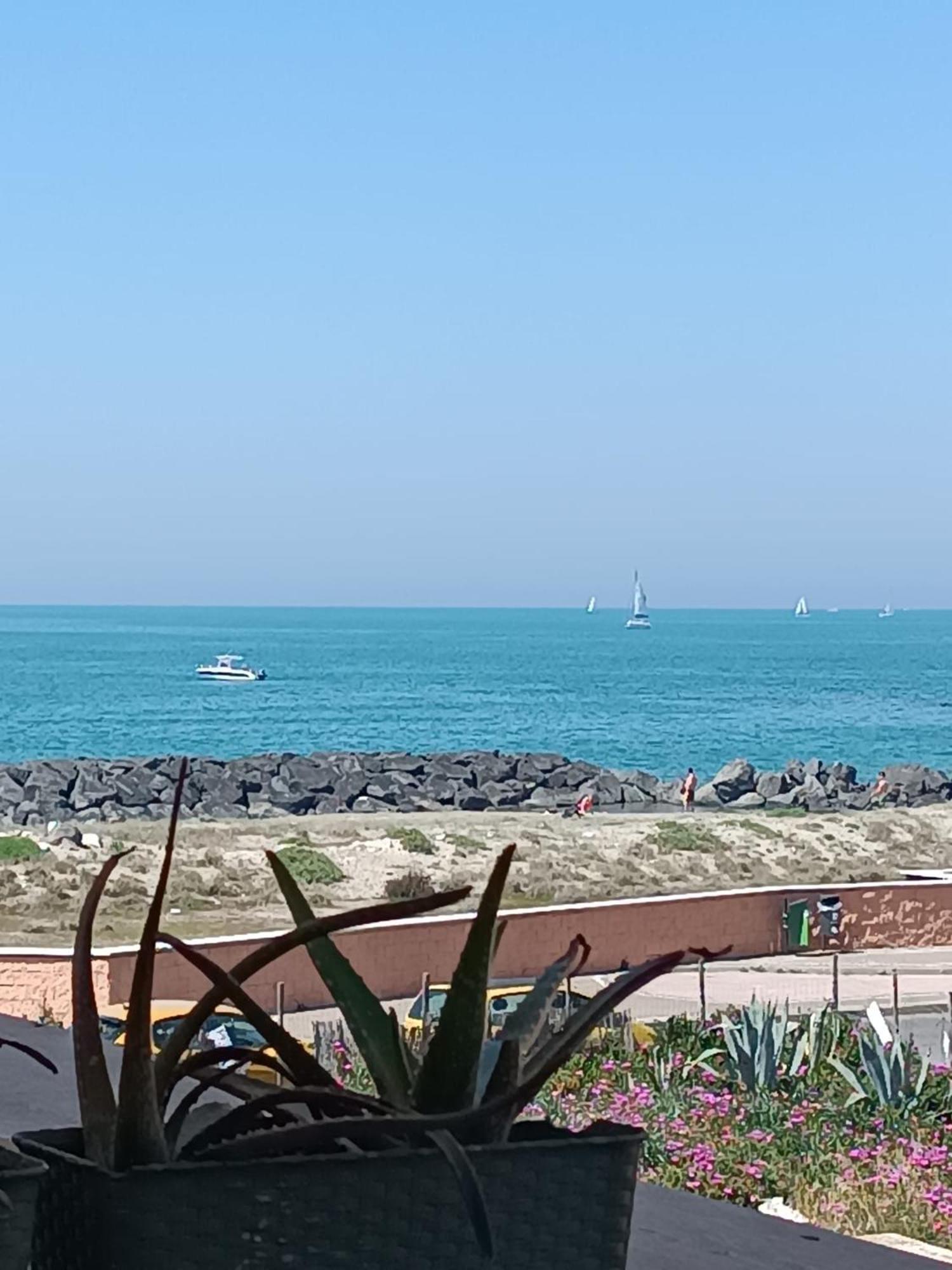 Armareaoverseassuites 1 Fiumicino Dış mekan fotoğraf